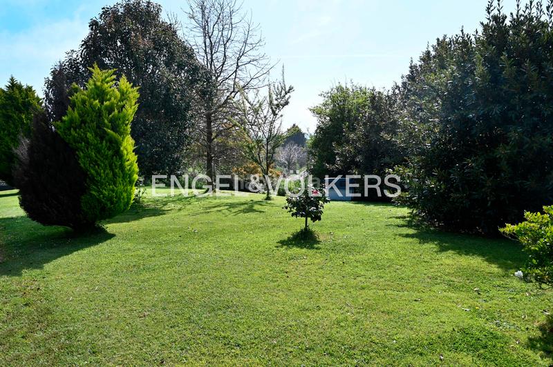 Foto e9f3006c-d367-496a-9fb6-c01691f26ec9. Casa amb calefacció aparcament piscina a Liencres Piélagos