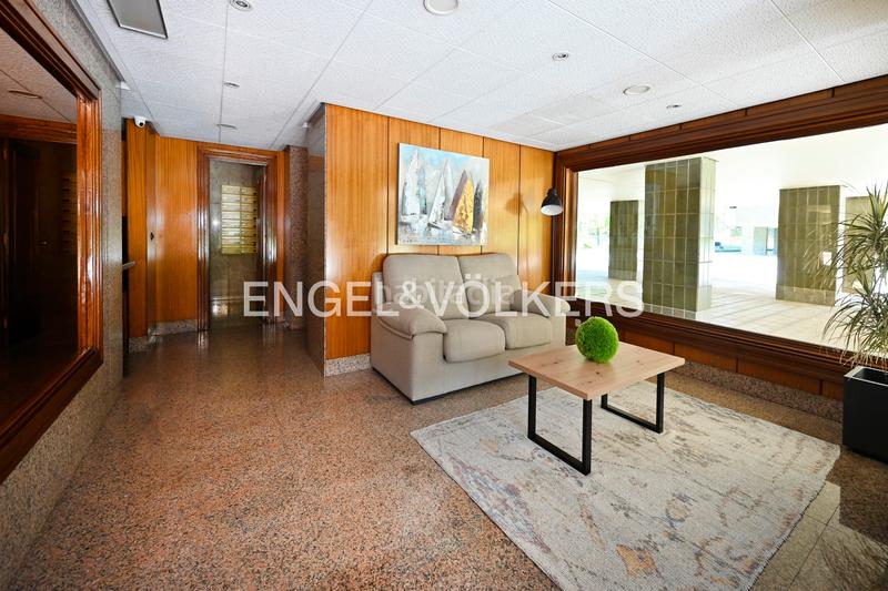 Foto c33e5260-02ce-47db-bc65-88d61c7b2f61. Appartement avec chauffage parking dans El Sardinero Santander