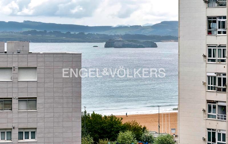 Foto 60409a28-18be-4988-a03a-52da58d60a5c. Appartement avec chauffage parking dans El Sardinero Santander