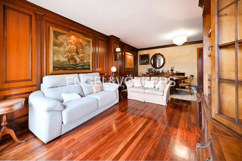 Foto 614ef2c9-e6cb-45d2-bca5-19e076b3277c. Appartement avec chauffage parking dans El Sardinero Santander