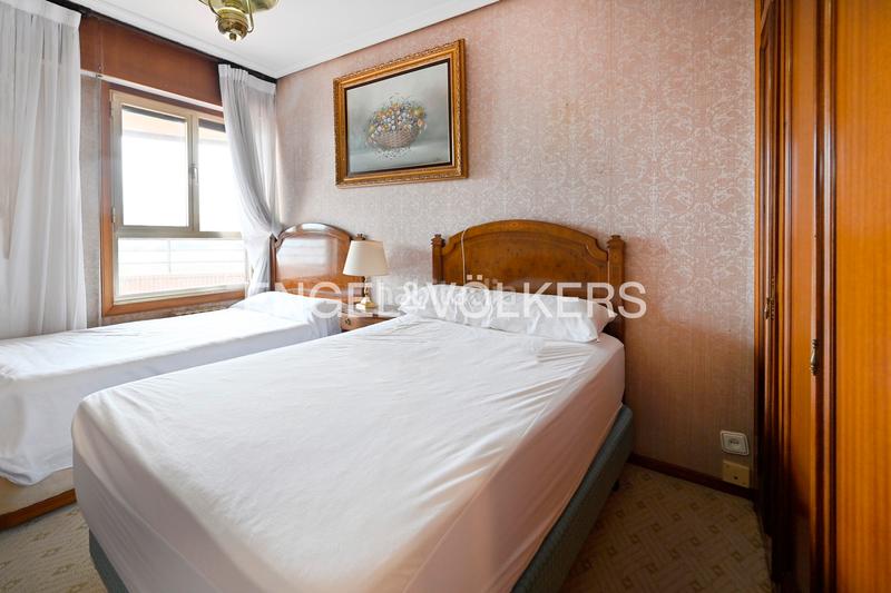 Foto f7b50cc3-41a3-40d2-a78c-fb5686116d6b. Appartement avec chauffage parking dans El Sardinero Santander