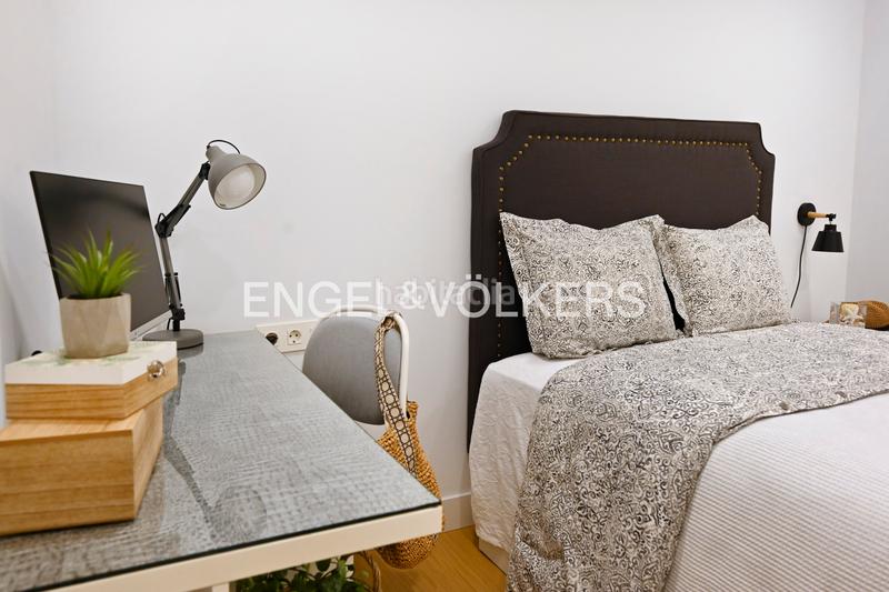 Foto 4eaa8c82-ef4f-441d-a35f-6e2ae85a8eac. Apartamento excelente piso recién reformado junto a la bahía en Santander