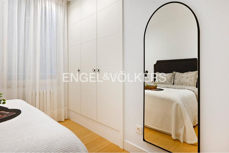 Foto 4f3fec2f-2c58-4a49-9d8e-c0d58bb49369. Apartamento excelente piso recién reformado junto a la bahía en Santander