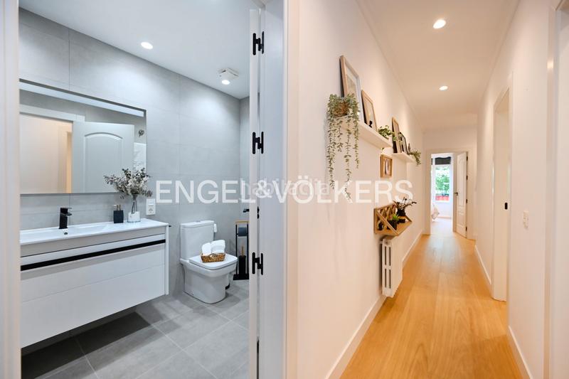Foto a450b999-cd20-4d7a-b8c8-265329f765a5. Apartamento excelente piso recién reformado junto a la bahía en Santander