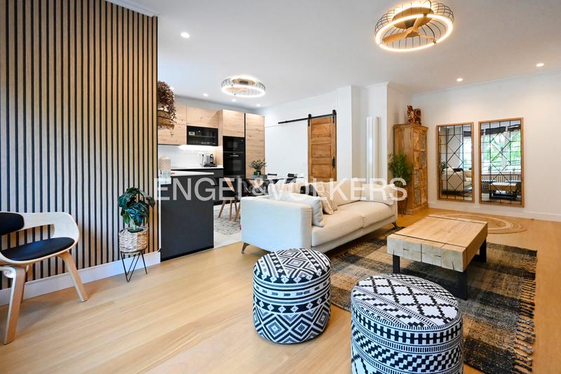 Foto b29f3d70-0a34-4de8-b2ba-9eef1bc11684. Apartamento excelente piso recién reformado junto a la bahía en Santander