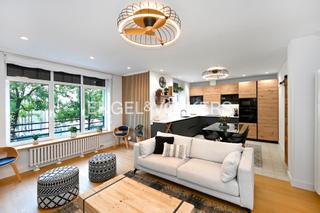 Apartament  Castelar. Excelente piso recién reformado junto a la bahía