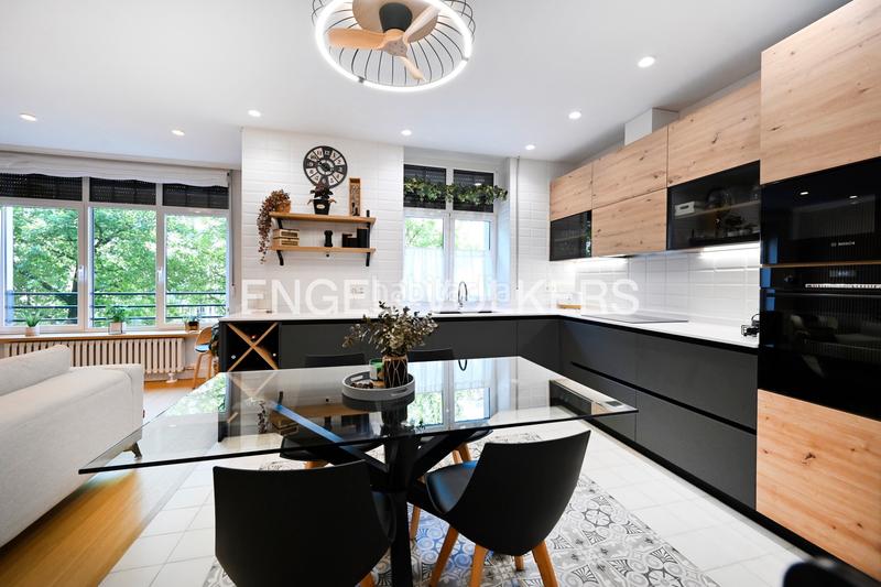 Foto e9f16860-63e8-4760-b4b8-f8aa7464e3b9. Apartamento excelente piso recién reformado junto a la bahía en Santander
