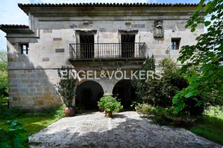 Masia  Barrio herrera de ibio. Casa palacio de diseño en herrera de ibio