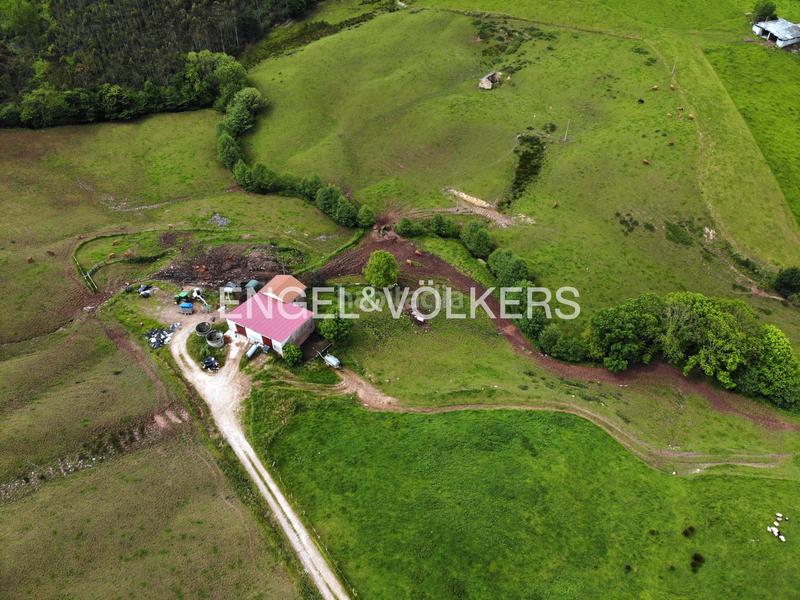 Foto 7ac974d9-698d-4e83-836e-22f4216fc032. Terreno residenziale in Renedo Piélagos