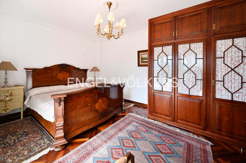 Foto 53146d9b-925d-435f-adb5-035bd2720f08. Casa magnífica casa en villapresente, en Reocín