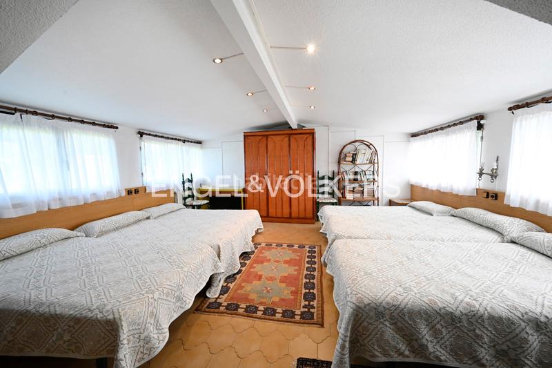 Foto c63b1418-fb09-463f-8e0a-2fb5a5a57540. Casa magnífica casa en villapresente, en Reocín