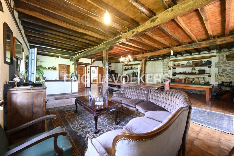 Foto f3294701-c0a3-431b-8257-5edc9fc06a21. Casa amb calefacció a Villaescusa