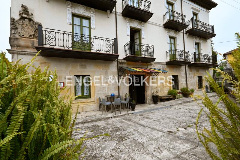 Foto 09596c67-12ed-47e1-ba5c-39e0faa40e0b. Casa majestuosa casa rural en Colindres