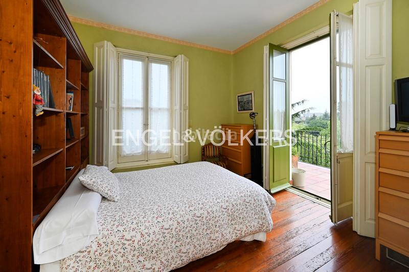 Foto 2a8e6ed9-5938-4dbe-8fb3-86783344ca00. Casa majestuosa casa rural en Colindres