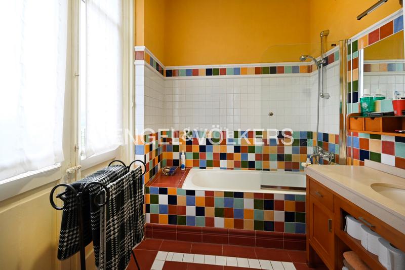 Foto 71045f95-1ce4-45a7-bfa6-b73f8f427f10. Casa majestuosa casa rural en Colindres