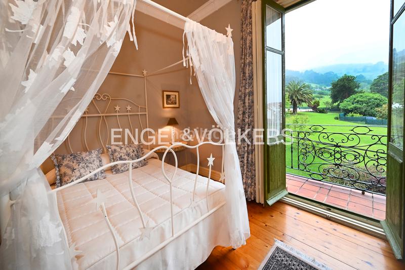 Foto bb164d1d-406f-4640-898c-a827968b7fcc. Casa majestuosa casa rural en Colindres