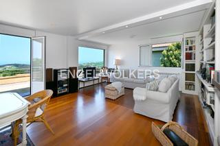 Casa  Barrio valles. Exclusivo chalet junto al mar en oyambre