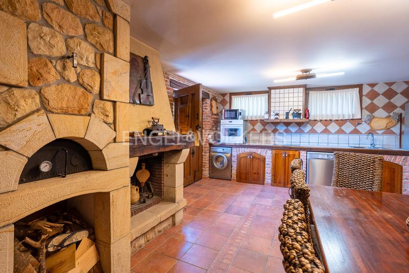 Foto 1aeb35fd-ab9e-4314-8a5a-ffc00a14bc48. Maison avec chauffage parking dans Ajo Bareyo