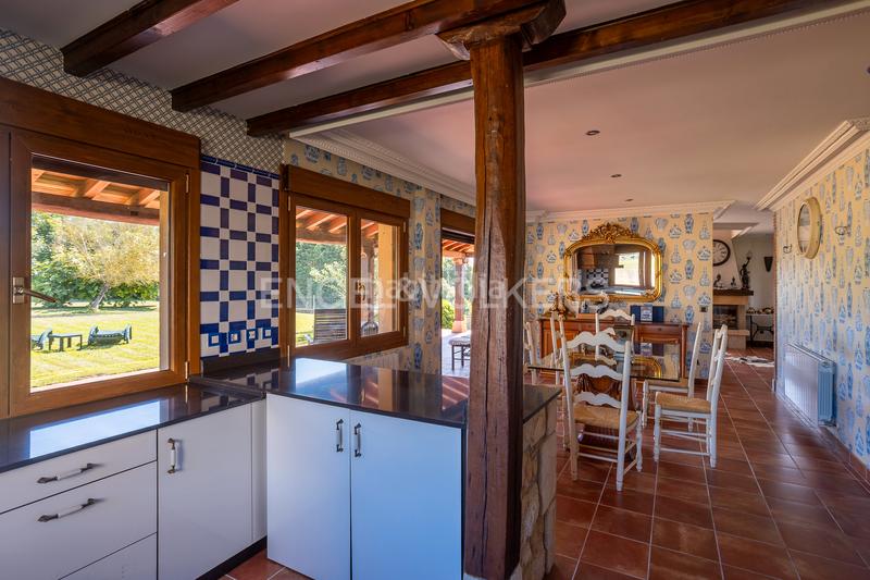 Foto 3c80ce29-3460-4456-b722-7d4a264e0dbb. Maison avec chauffage parking dans Ajo Bareyo