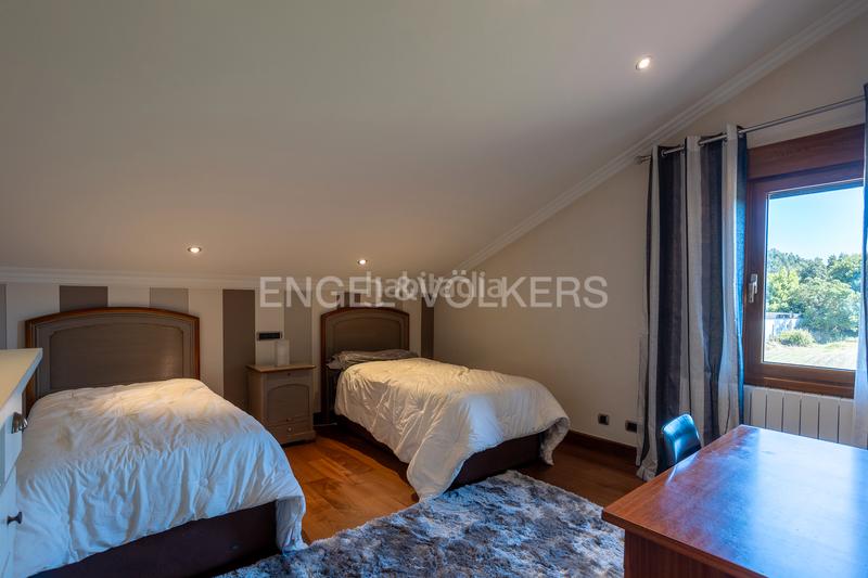 Foto 814fe96e-11f4-467f-8277-458bbdc0ca3d. Maison avec chauffage parking dans Ajo Bareyo