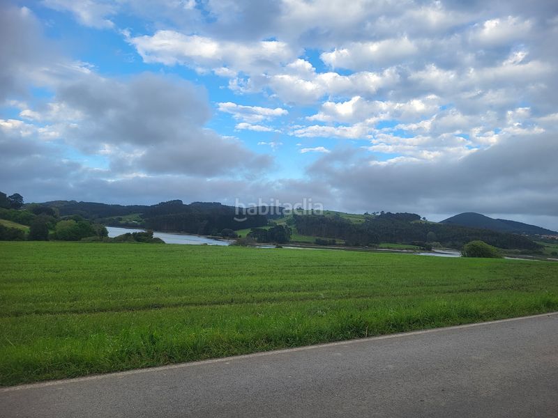 Foto d745eef3-84ac-449a-b36d-d39e8c4e8254. Casa con riscaldamento parcheggio in Ajo Bareyo