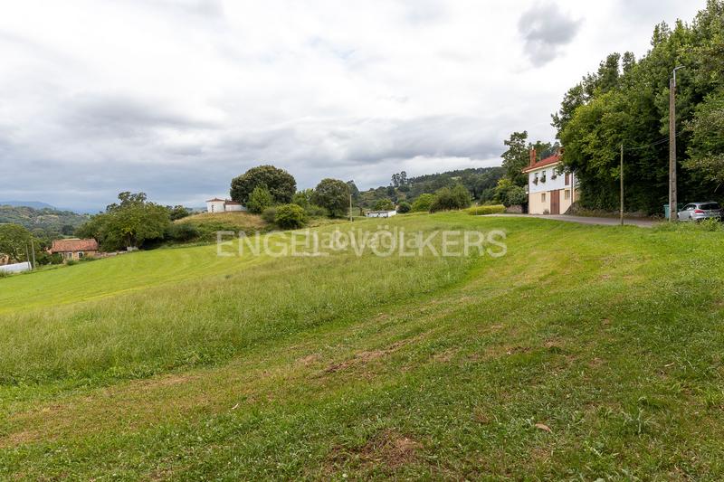 Foto f1e18a18-923d-4ad4-a569-e2c8f227a08e. Residential plot in Villaescusa