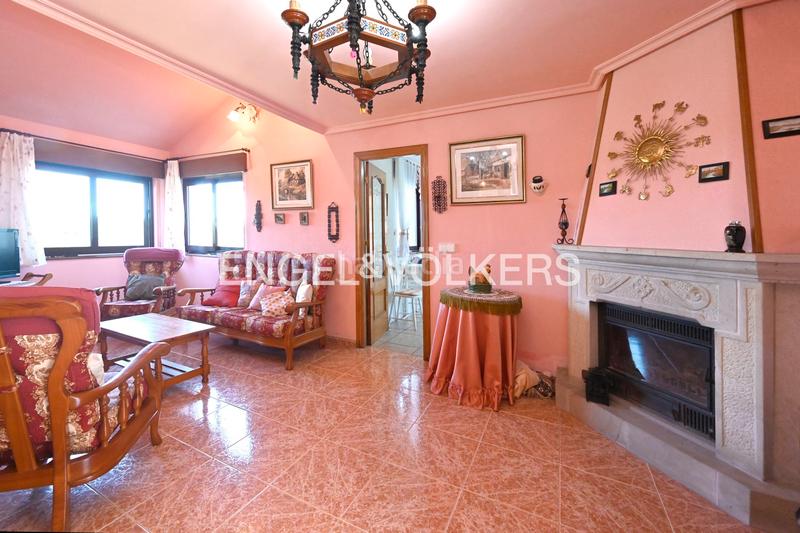 Foto 51cdb568-b2f4-4a15-b120-fbecdb8fa0ac. Casa amb calefacció a Suances