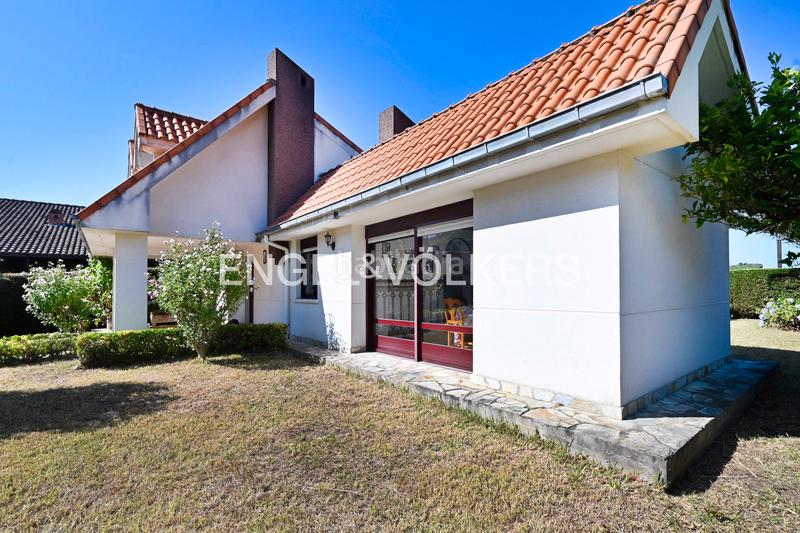 Foto ef3ca8a3-6f2e-43a5-a90e-f81e2469648b. Casa amb calefacció a Suances