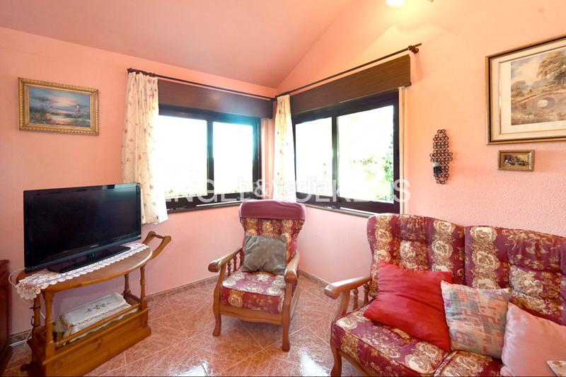 Foto f071f114-04ce-4c6e-b1ef-238c8820bd7b. Casa amb calefacció a Suances