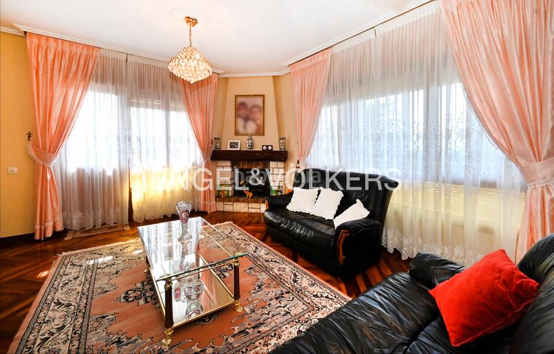 Foto 6086c959-7ab1-4909-b1ce-433108c3b024. Casa amb calefacció aparcament a Herrera Camargo