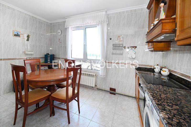 Foto e751fe79-d32f-4434-8d12-4409b6f37b29. Casa amb calefacció aparcament a Herrera Camargo