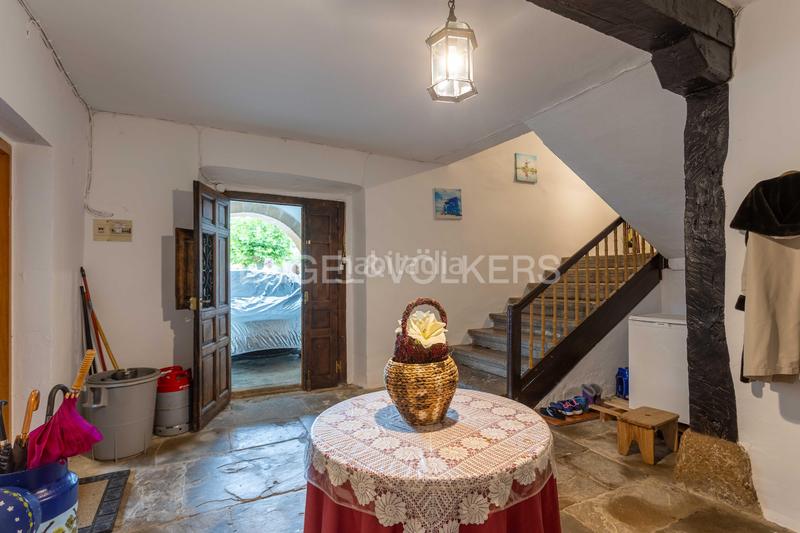 Foto 85305264-3182-465f-8078-80df8a17d444. Masía estupenda casona en Entrambasaguas