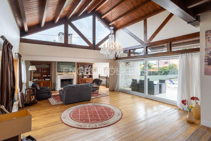 Foto 050e6ed5-8748-4647-b2df-8747703e815b. Casa espectacular chalet en Liencres en Liencres Piélagos