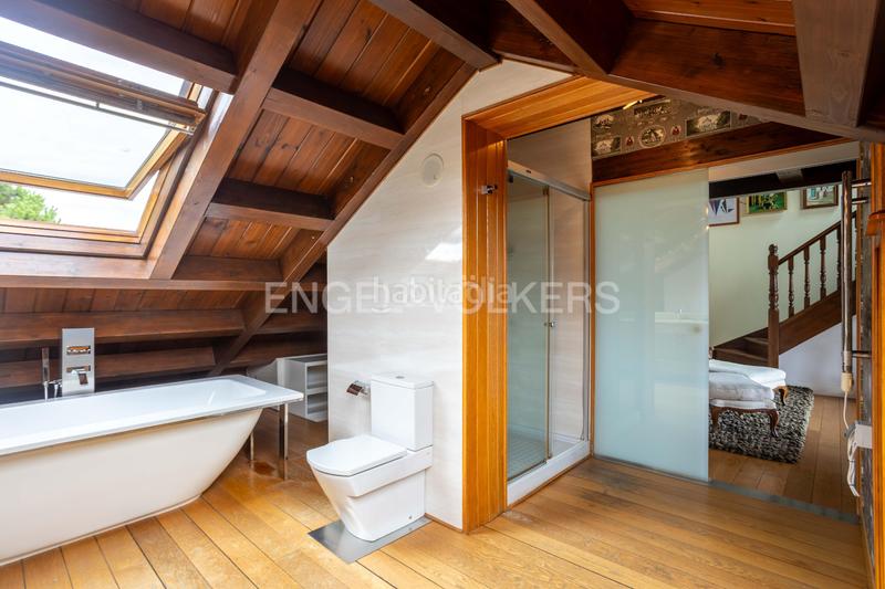 Foto 3e0fe1d0-8197-4a6d-b1e2-19f0f576d590. Casa espectacular chalet en Liencres en Liencres Piélagos