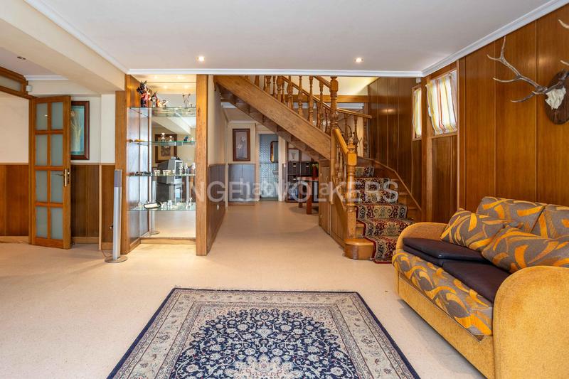 Foto 73b26d6e-d449-4708-bcd0-3548ad0eb320. Casa espectacular chalet en Liencres en Liencres Piélagos