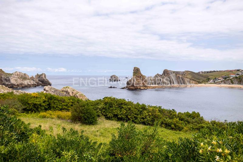 Foto da998b71-aa51-4a85-8d2b-e6308b12d0bc. Casa espectacular chalet en Liencres en Liencres Piélagos