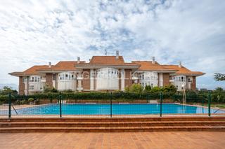 Duplex  Avenida cuarta avenida. Magnífica vivienda junto a la playa de berria