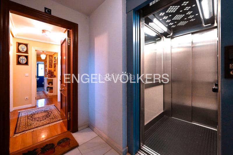 Foto 2f21ebcb-be40-4214-9bab-0b5f88cc49df. Appartement avec chauffage parking dans El Sardinero Santander