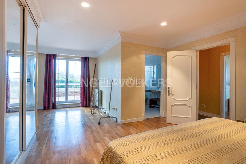 Foto 387c6948-9323-48bd-b10a-9747623af4e4. Maison avec chauffage parking dans Sancibrián Santa Cruz de Bezana