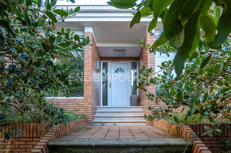 Foto 80f27e2e-d426-465c-b4f6-327f197491a2. Maison avec chauffage parking dans Sancibrián Santa Cruz de Bezana