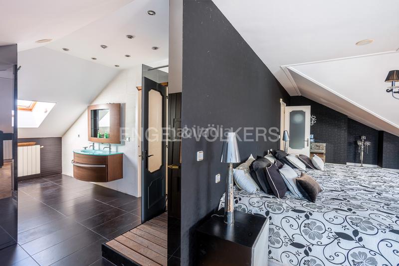 Foto 88b24616-6f0a-4792-b5dc-867883e3d3a3. Maison avec chauffage parking dans Sancibrián Santa Cruz de Bezana