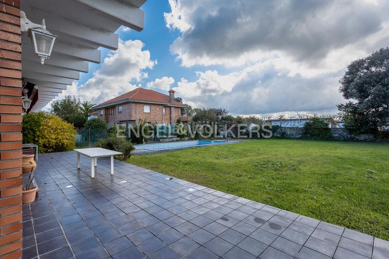 Foto ecb64535-f5ff-4ace-9a74-e7572f283954. Maison avec chauffage parking dans Sancibrián Santa Cruz de Bezana