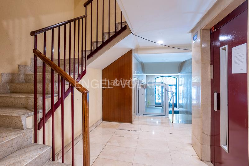 Foto 3bfaf335-179d-4ed9-947f-6521779a48df. Alquiler apartamento magnífico piso en lope de vega en Santander