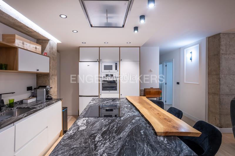 Foto 8a175e59-e1c4-453c-b895-8355c616bcaf. Alquiler apartamento magnífico piso en lope de vega en Santander