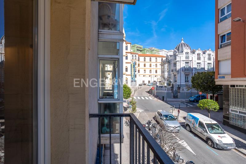 Foto 7c405f02-55d3-4a69-b49a-27b326b4fc85. Lloguer apartament amb calefacció a Puerto Chico Santander