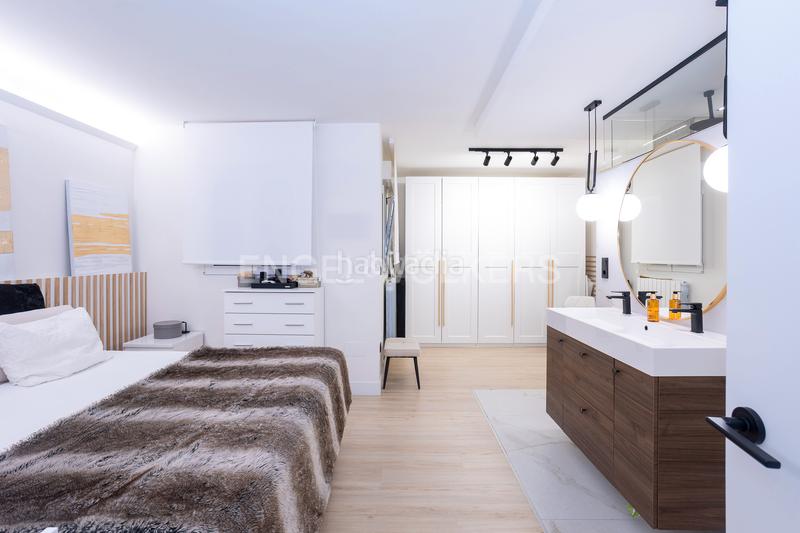 Foto fce5f29b-c76b-4269-a42f-fb55f25c01fe. Lloguer apartament amb calefacció a Puerto Chico Santander