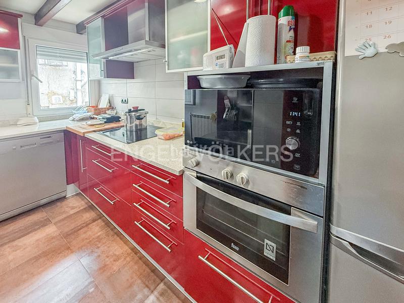 Foto 0daed795-9293-448a-bd56-d5d6b4690bcf. Attico con riscaldamento in Numancia - San Fernando Santander