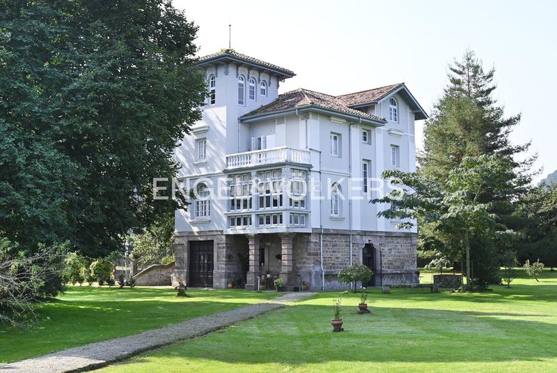 Foto c72b0550-da30-4a6e-a73b-ea209ebc783a. Casa excelente casa indiana en cos en Mazcuerras