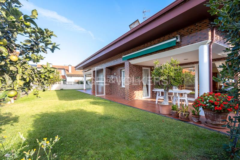 Foto 25201f1d-5090-414e-805a-2400c7fffb67. Casa con riscaldamento in Suances