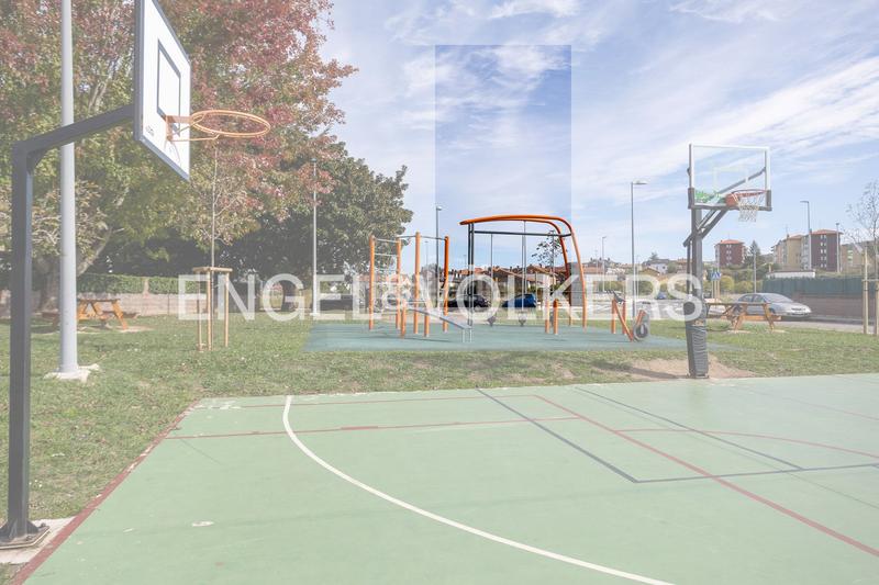 Foto 33b4e476-6bfc-459c-9709-14efbd435ae6. Casa con riscaldamento in Sierrapando Torrelavega